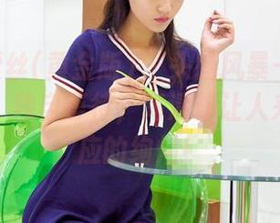 AISS爱丝(黄金版) – 头脑风暴——索菲的图库：独自等待，高清却让人来不及反应的绚烂！
