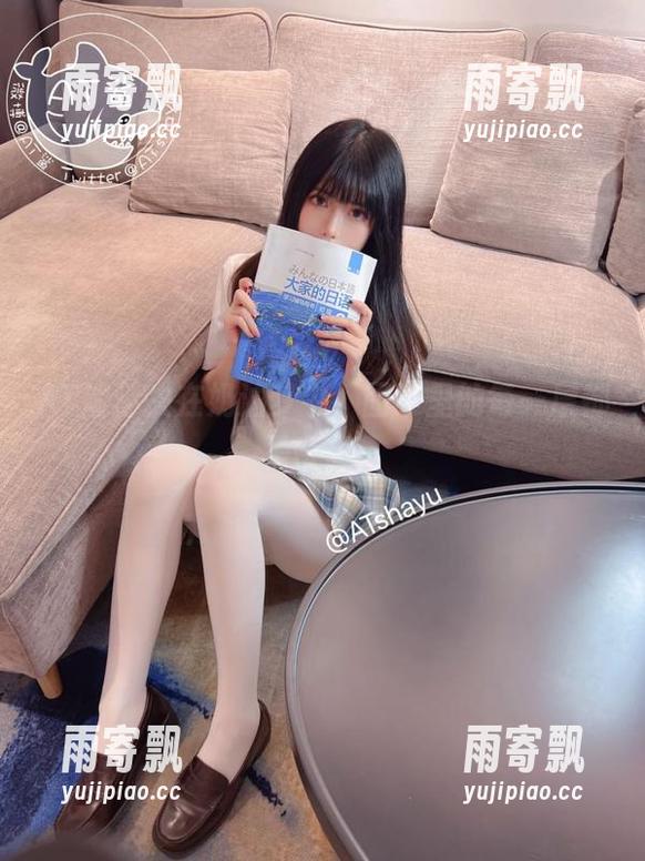 AT鲨迷失在奶油梦中,图集里的每一层都是奇想! AT鲨迷失在奶油梦中,图集里的每一层都是奇想!