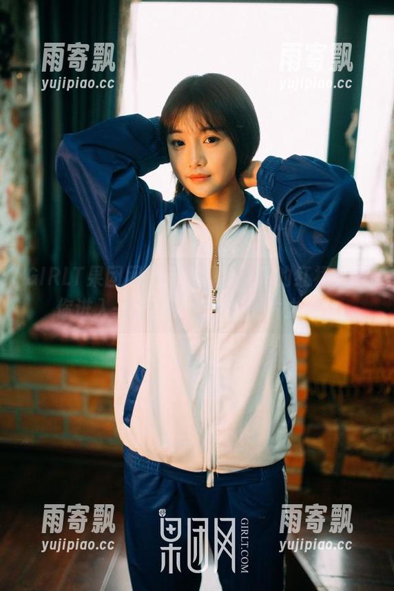 GIRLT果团网 - 原图里龚玥菲的红裙,带你进入一个五光十色的图片之旅! GIRLT果团网 - 原图里龚玥菲的红裙,带你进入一个五光十色的图片之旅!