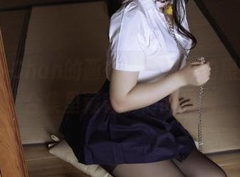 MiMi Chan的画布：原图中的黑江雫，合集里藏着我们的思绪