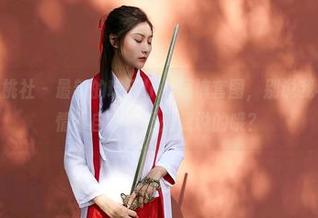 MiiTao蜜桃社 – 最新的琉璃lily短裤套图，别说我不提醒你，情不自禁可不是我说的哦？