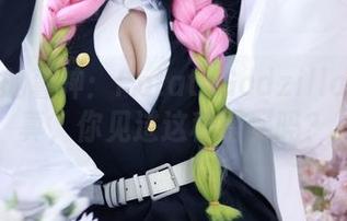 天台上的薯神：PotatoGodzilla全集写真，你见过这种搭配吗？