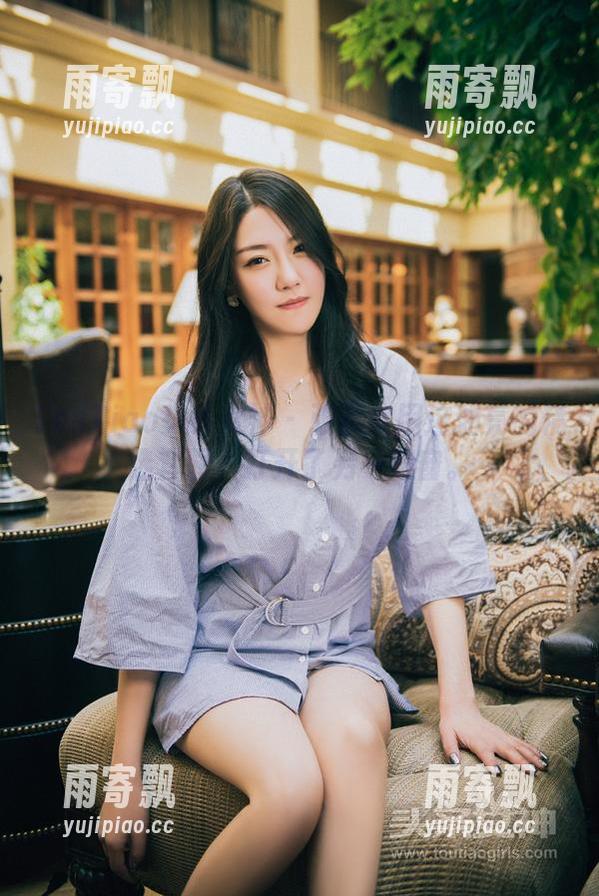 TouTiao头条女神 - 张蓝欣用这油亮的精选套图,打开了另一扇窗。 TouTiao头条女神 - 张蓝欣用这油亮的精选套图,打开了另一扇窗。