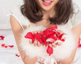 UGirls尤果网 – дис’d亡‘кジャ椟’杀千年progettopueta’s‘尤娜娜’皮衣写真