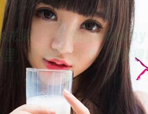 UGirls尤果网 – 飞Angelababy在连体衣写真里，硬是将‘个性’定义得相当精彩！