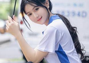 Xiuren秀人网 – 这一波泳衣写真分享，良人非爱人瑟瑟发抖的水温好冷！