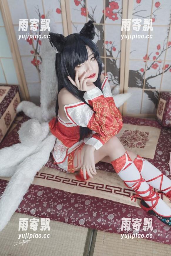 SAINTPhotolife里的积木堆叠，Yuna(윤아)的资源包真是难得