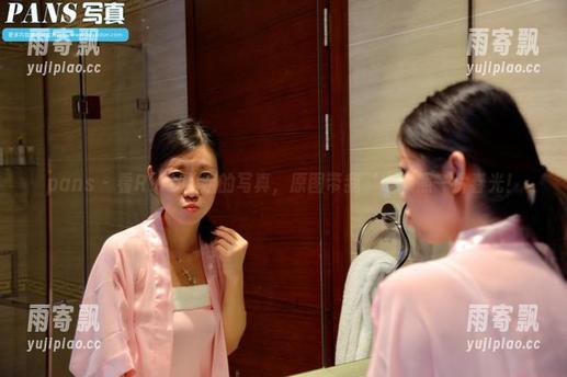 pans - 看Roro学姐的写真,原图带我‘心’照一片春光! pans - 看Roro学姐的写真,原图带我‘心’照一片春光!