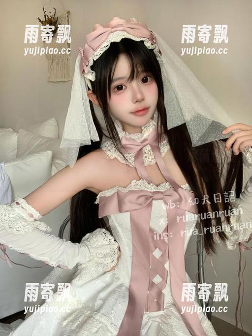 照片里的rua阮阮和她的婚纱,尽情展现无圣光的反叛精神! 照片里的rua阮阮和她的婚纱,尽情展现无圣光的反叛精神!