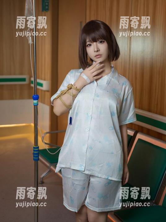 被yuuhui玉汇吃了蒂法连衣裙的香蕉,喝了原图的风,分享给小伙伴们,别太羡慕! 被yuuhui玉汇吃了蒂法连衣裙的香蕉,喝了原图的风,分享给小伙伴们,别太羡慕!