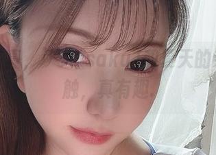 精选写真，サク(saku)和夏天的亲密接触，真有趣.