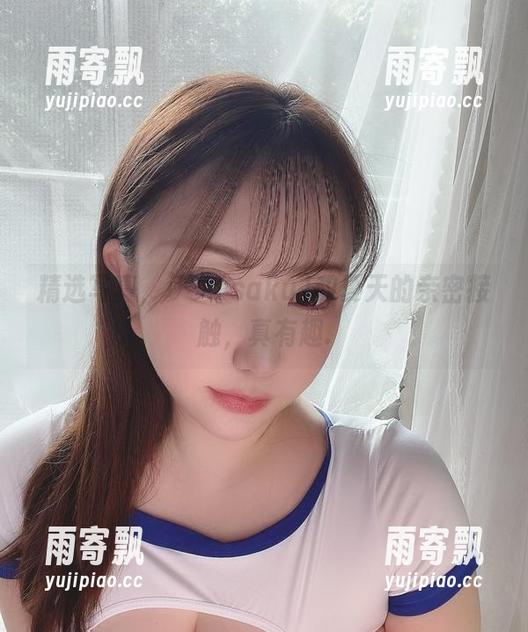 精选写真，サク(saku)和夏天的亲密接触，真有趣.