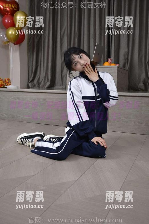 初夏女神 - 安妮的鞋子传奇:每一步都是一幅美图,资源多到怀疑人生! 初夏女神 - 安妮的鞋子传奇:每一步都是一幅美图,资源多到怀疑人生!