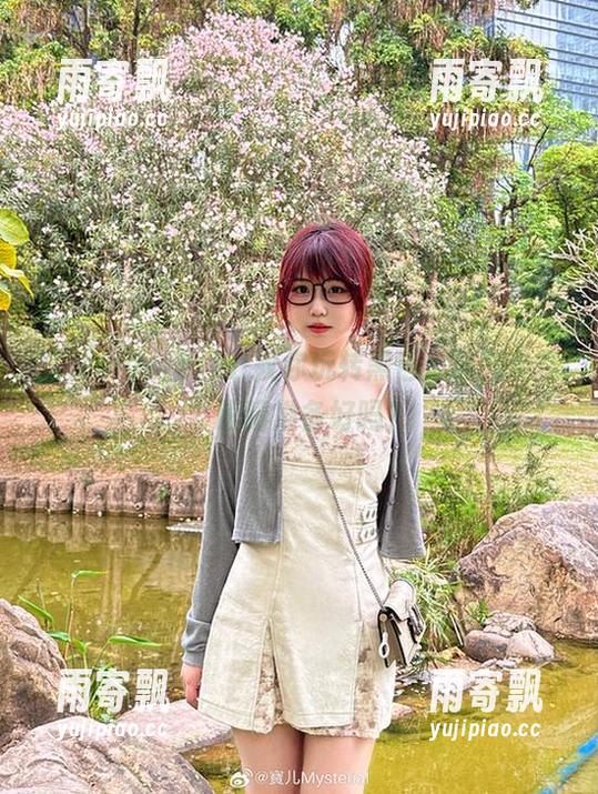 宝儿mysterial教你玩转黑色:原图免费,眼睛准备好吗? 宝儿mysterial教你玩转黑色:原图免费,眼睛准备好吗?