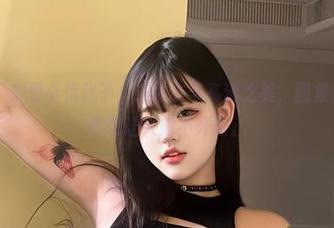 微密圈 – 来看小优优子，连体衣与高清之美，图集里每一帧都想让人挪不开眼。