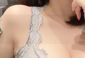 微密圈 – 吊带黑丝图集里的小芯酱，别说，我为你打call！