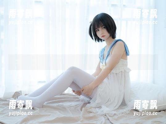 少女秩序私房秀:白丝T恤如何撩人心 少女秩序私房秀:白丝T恤如何撩人心