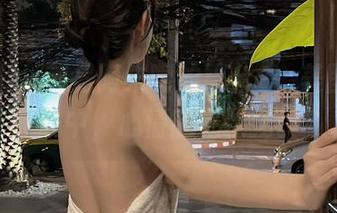 微密圈 – 就是阿朱啊的阳台2，美图正下载中，心情随之飘扬。