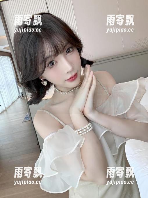 微密圈 - 徐莉芝免费图包:长腿带来的,不只是视觉冲击,还有无尽的想念。 微密圈 - 徐莉芝免费图包:长腿带来的,不只是视觉冲击,还有无尽的想念。