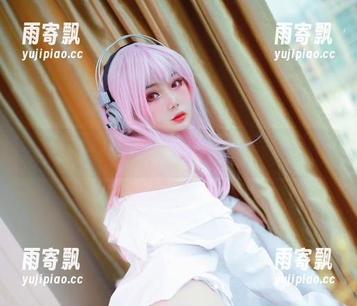 这套图，您的蛋蛋和女友，竟然让人不知从何说起。