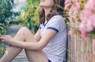 推女神 – 歆小兔chobits出马，连衣裙图集为啥要收费？剧情需要！快来下载吧！