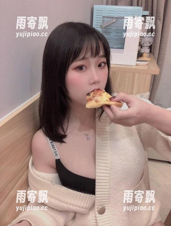 比基尼启示录:是一只废喵了的无圣光图集,看来大家的期待太高了。 比基尼启示录:是一只废喵了的无圣光图集,看来大家的期待太高了。