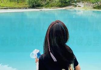 微密圈 – 看林子喵Lynne如何驾驭皮衣，随时随地都想把这组写真设为壁纸！