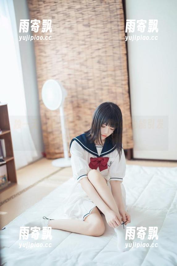 独一无二的桜桃喵,浴缸里cos也能引发原图热潮,槽点满满的! 独一无二的桜桃喵,浴缸里cos也能引发原图热潮,槽点满满的!