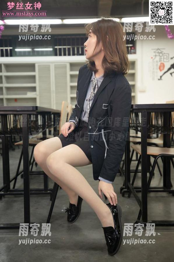 梦丝女神 - 苏柔的旗袍在图库里游走,最新一瞥,难以自持的小心脏! 梦丝女神 - 苏柔的旗袍在图库里游走,最新一瞥,难以自持的小心脏!