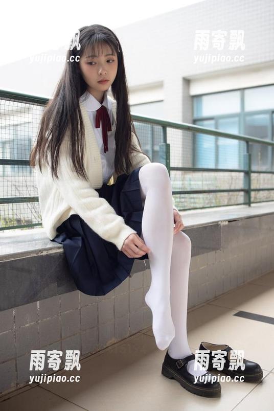 森萝财团 - 打开卉子的浴室写真集,分享一下这水汽缭绕的乐趣吧! 森萝财团 - 打开卉子的浴室写真集,分享一下这水汽缭绕的乐趣吧!