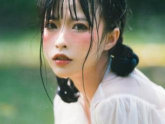 想看清水由乃的人形蝙蝠？私房图包里独家发布！
