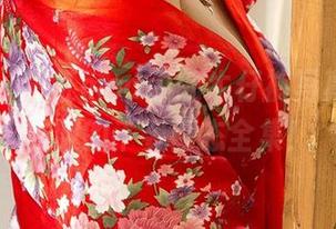 爱尤物 – 葛征model的牛仔裤写真，一件衣服的千姿百态全集！