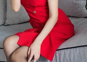 爱蜜社 – 乐薇Vivi的高清写真，翻翻翻，这确实是透明，不敢直视
