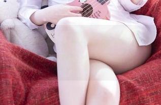 是的！白露Bululu真会穿体操服，美图和壁纸全都是状态满分！