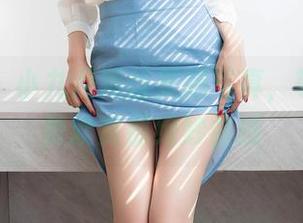 秀人网 – 小九月黑丝美腿写真，等你来免费欣赏那绝妙曲线