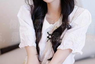 秀人网 – 饱览张思允Nice在体操服的姿态，福利写真让我停不下来。