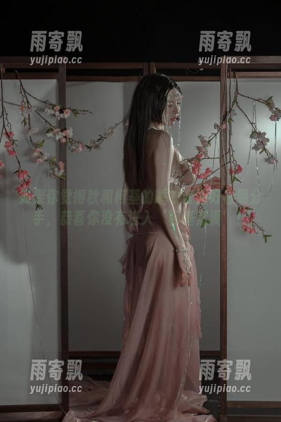 如果你觉得秋和柯基的睡衣套图好看到分手,恭喜你没有进入‘柯基荒漠’! 如果你觉得秋和柯基的睡衣套图好看到分手,恭喜你没有进入‘柯基荒漠’!