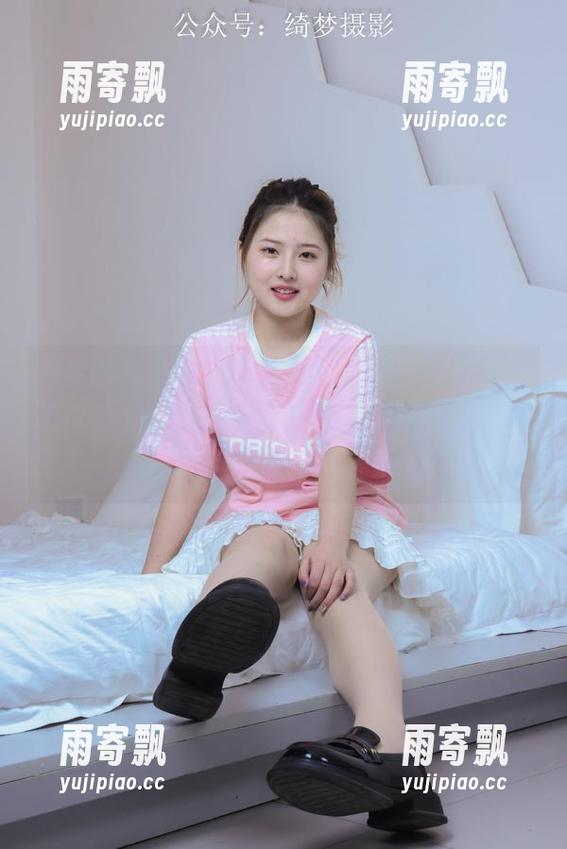 绮梦摄影 - 子涵新更新:礼服能撑起的,不仅是容貌,还能撑起一场DNF(打工人N久) 绮梦摄影 - 子涵新更新:礼服能撑起的,不仅是容貌,还能撑起一场DNF(打工人N久)