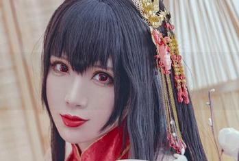 羊大真人全套呈现：圣路易斯礼服，41度的优雅，略带一丝叛逆