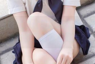 雯妹不讲道理的这组美足私拍，算不算是我资源里的最佳亮点？