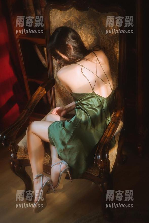香草喵露露的和服写真？网盘里藏着的美意想不到