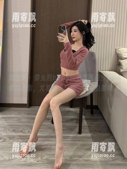 微密圈 - 黎允熙baby的透明图包:适合你的心情,尤其是“隐藏”情绪的那种。 微密圈 - 黎允熙baby的透明图包:适合你的心情,尤其是“隐藏”情绪的那种。